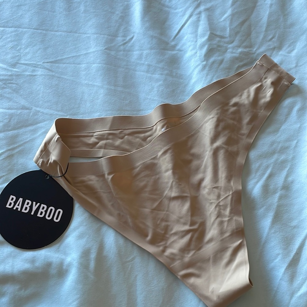 NWT seem less babyboo thong